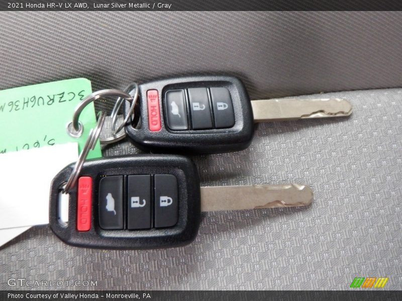 Keys of 2021 HR-V LX AWD