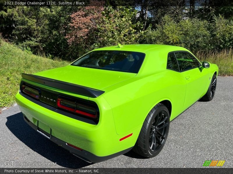 Sublime / Black 2023 Dodge Challenger 1320