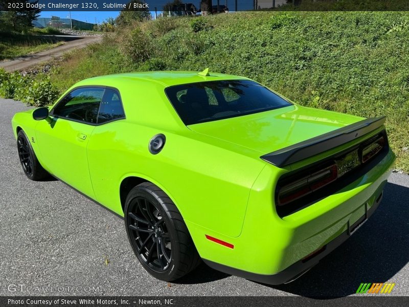 Sublime / Black 2023 Dodge Challenger 1320