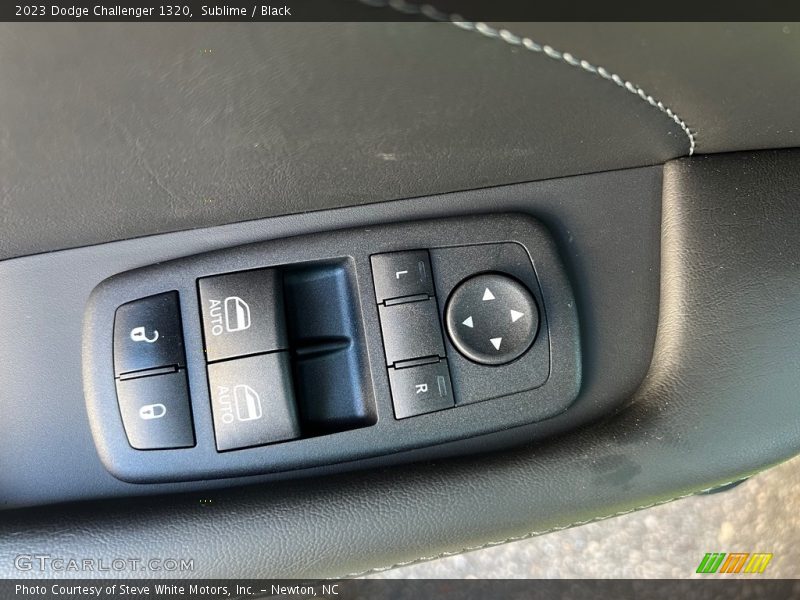 Sublime / Black 2023 Dodge Challenger 1320