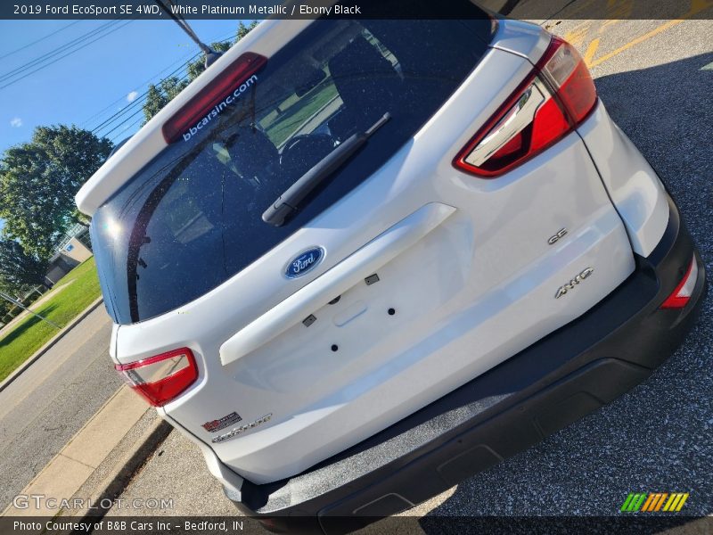 White Platinum Metallic / Ebony Black 2019 Ford EcoSport SE 4WD