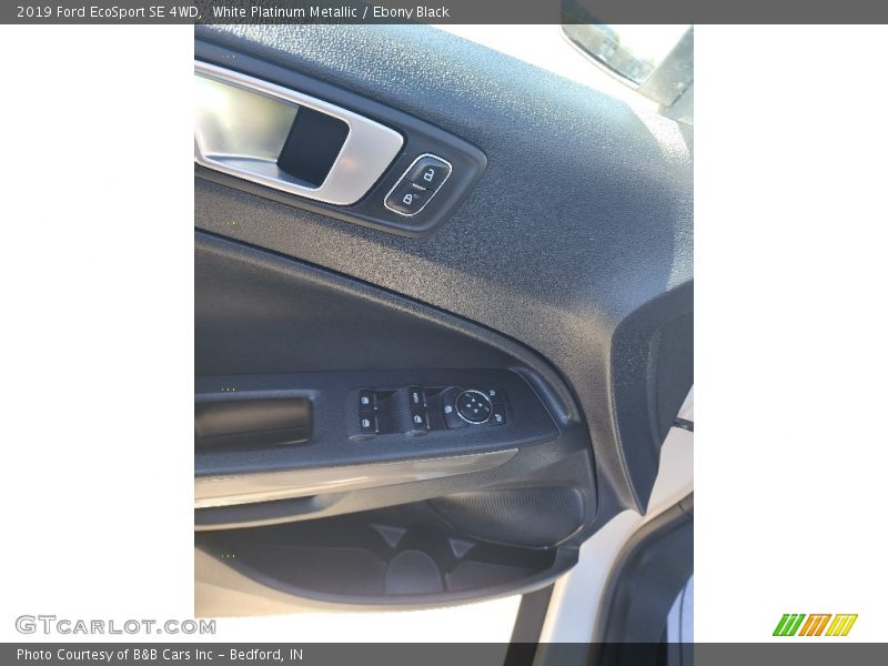 White Platinum Metallic / Ebony Black 2019 Ford EcoSport SE 4WD