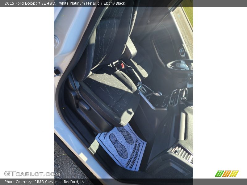 White Platinum Metallic / Ebony Black 2019 Ford EcoSport SE 4WD