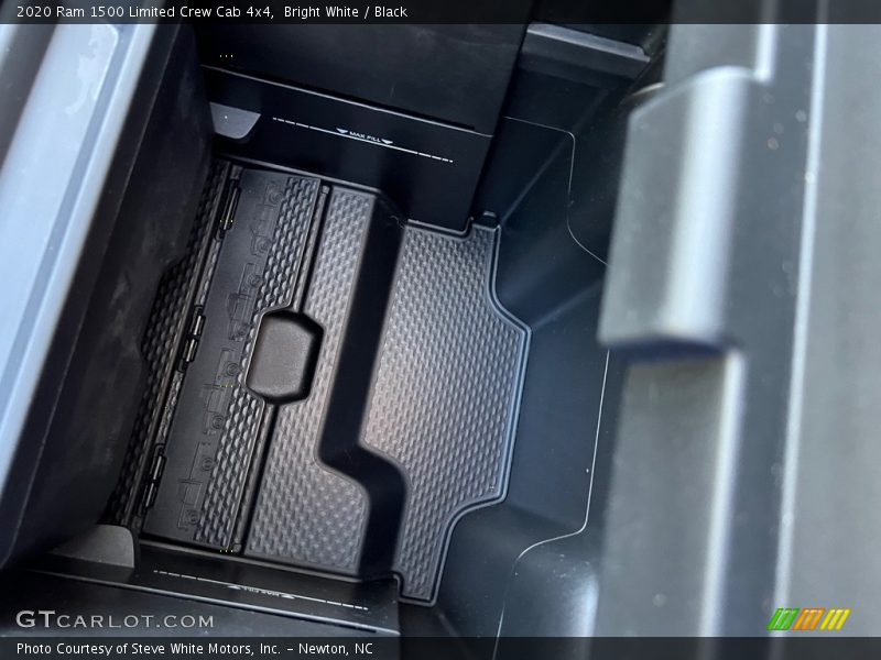 Bright White / Black 2020 Ram 1500 Limited Crew Cab 4x4