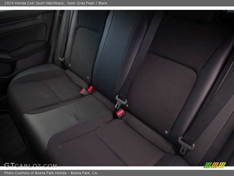 Sonic Gray Pearl / Black 2024 Honda Civic Sport Hatchback