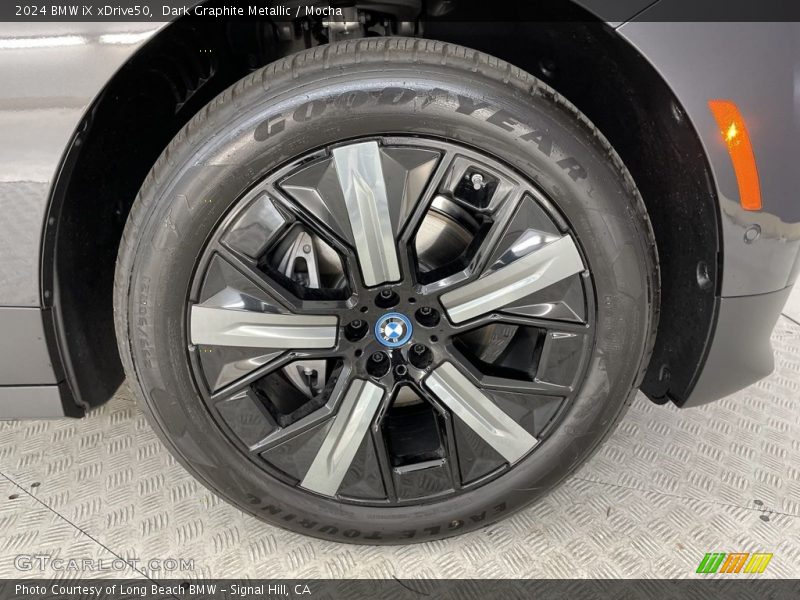  2024 iX xDrive50 Wheel