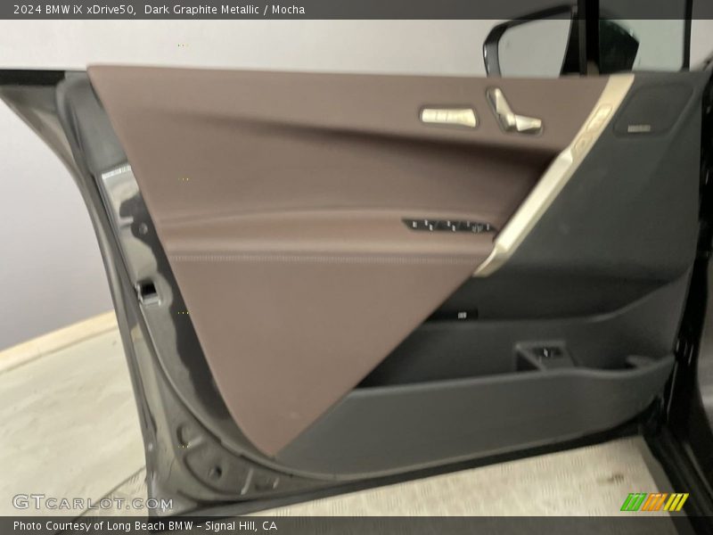 Door Panel of 2024 iX xDrive50