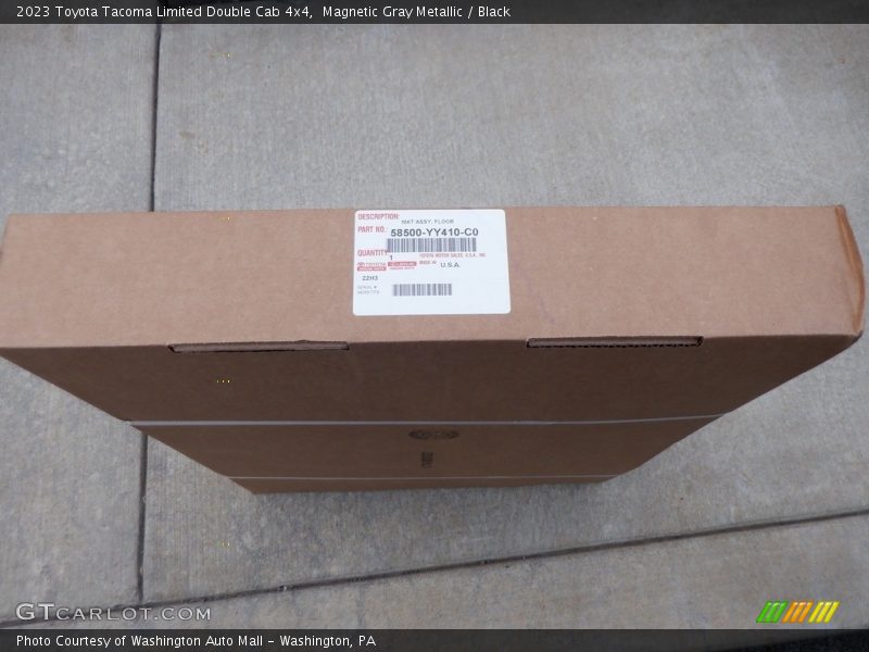 Magnetic Gray Metallic / Black 2023 Toyota Tacoma Limited Double Cab 4x4