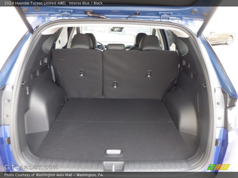  2024 Tucson Limited AWD Trunk