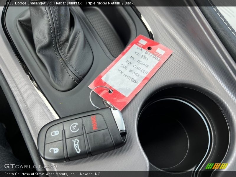 Keys of 2023 Challenger SRT Hellcat JailBreak