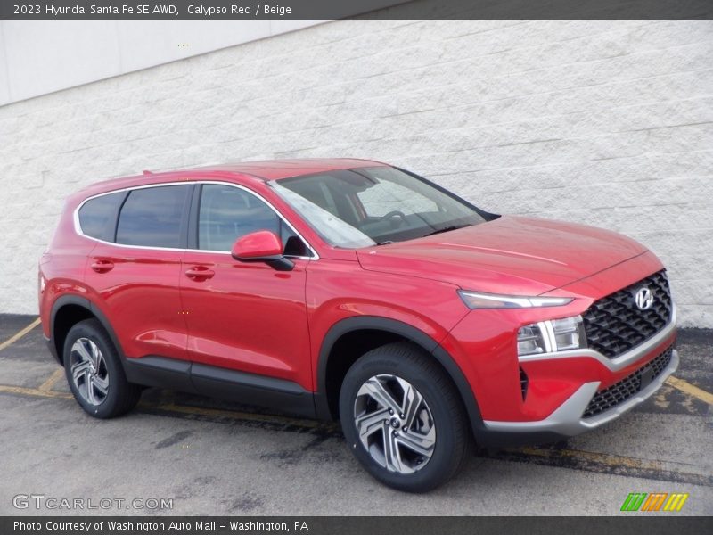 Front 3/4 View of 2023 Santa Fe SE AWD