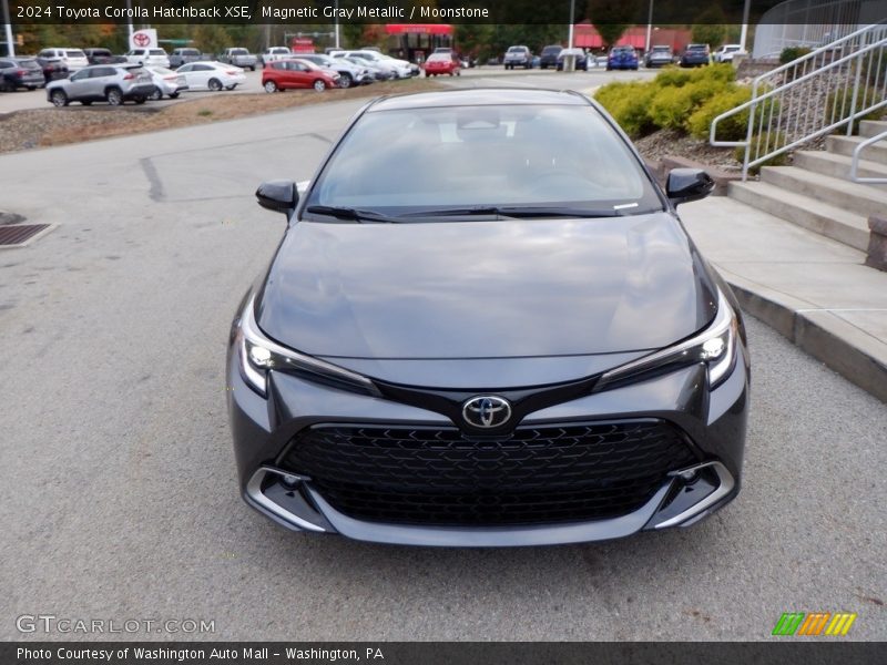 Magnetic Gray Metallic / Moonstone 2024 Toyota Corolla Hatchback XSE