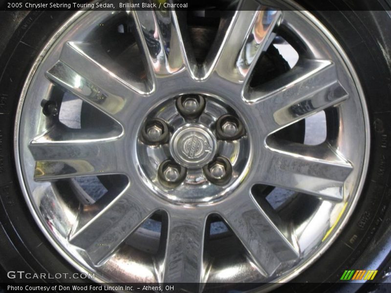 Brilliant Black / Charcoal 2005 Chrysler Sebring Touring Sedan