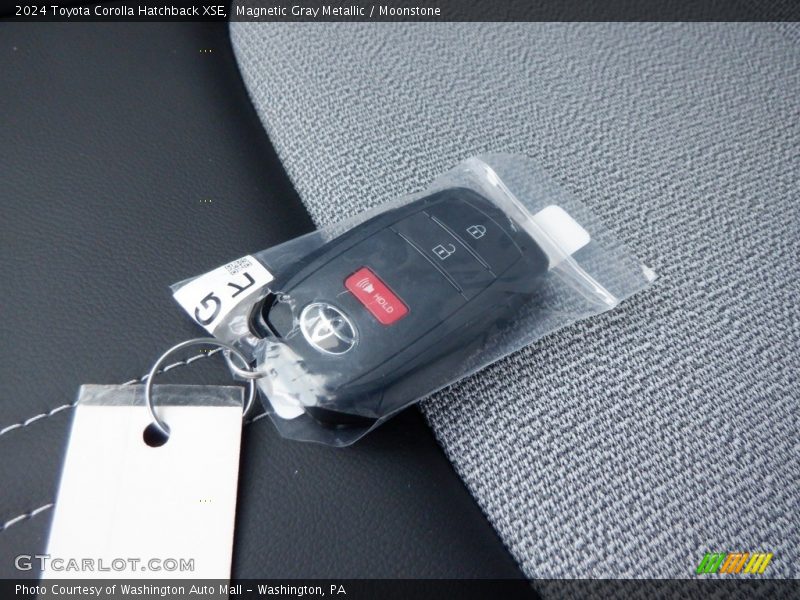 Keys of 2024 Corolla Hatchback XSE