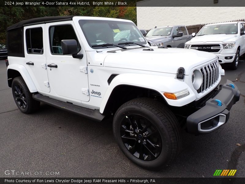  2024 Wrangler 4-Door Sahara 4xe Hybrid Bright White