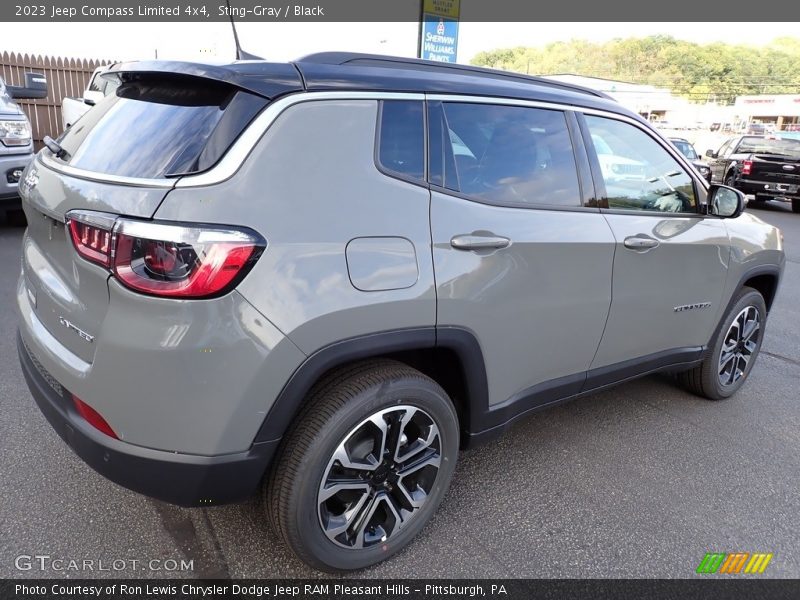 Sting-Gray / Black 2023 Jeep Compass Limited 4x4
