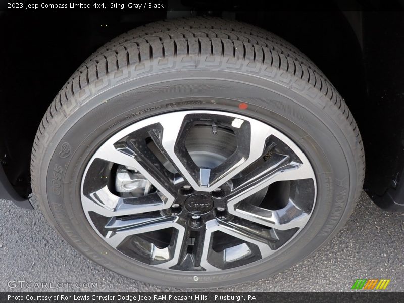  2023 Compass Limited 4x4 Wheel