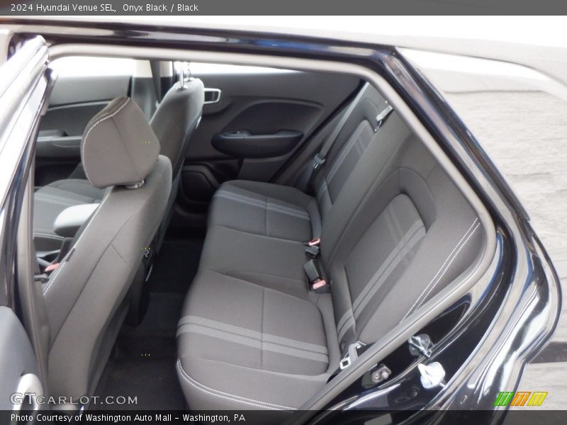 Onyx Black / Black 2024 Hyundai Venue SEL