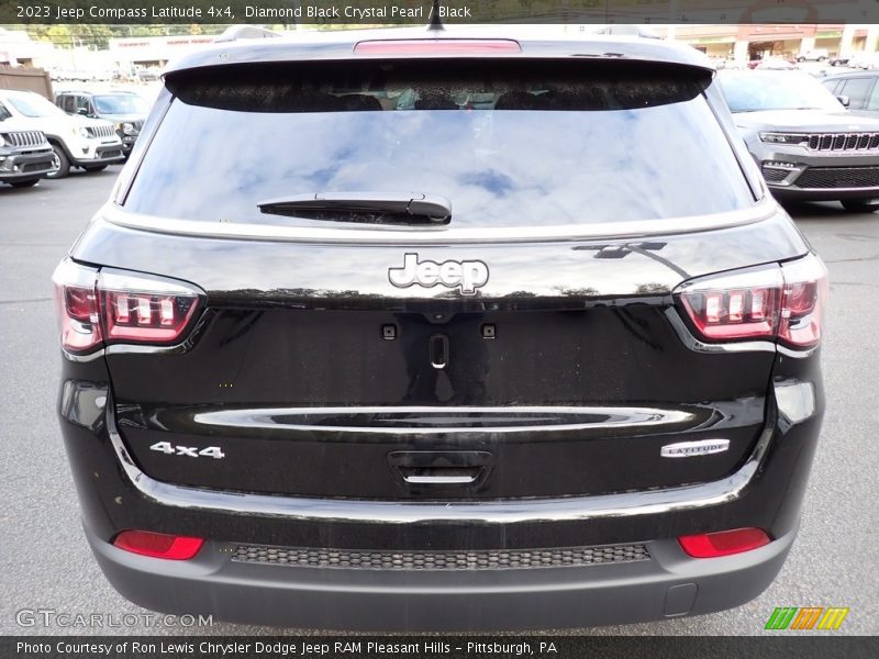 Diamond Black Crystal Pearl / Black 2023 Jeep Compass Latitude 4x4