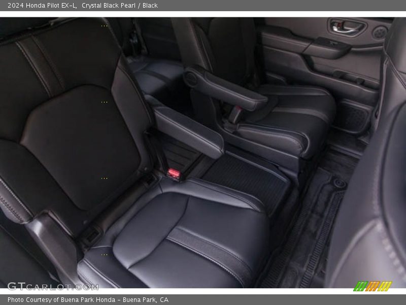 Rear Seat of 2024 Pilot EX-L