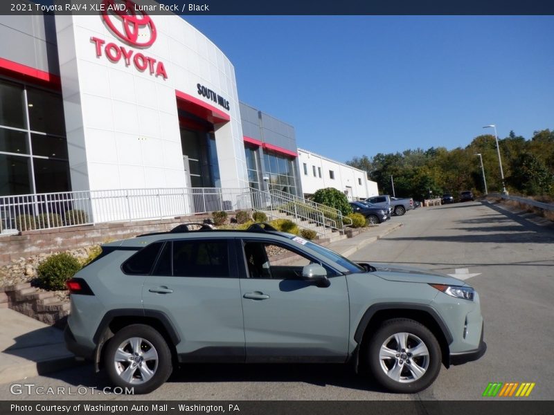 Lunar Rock / Black 2021 Toyota RAV4 XLE AWD