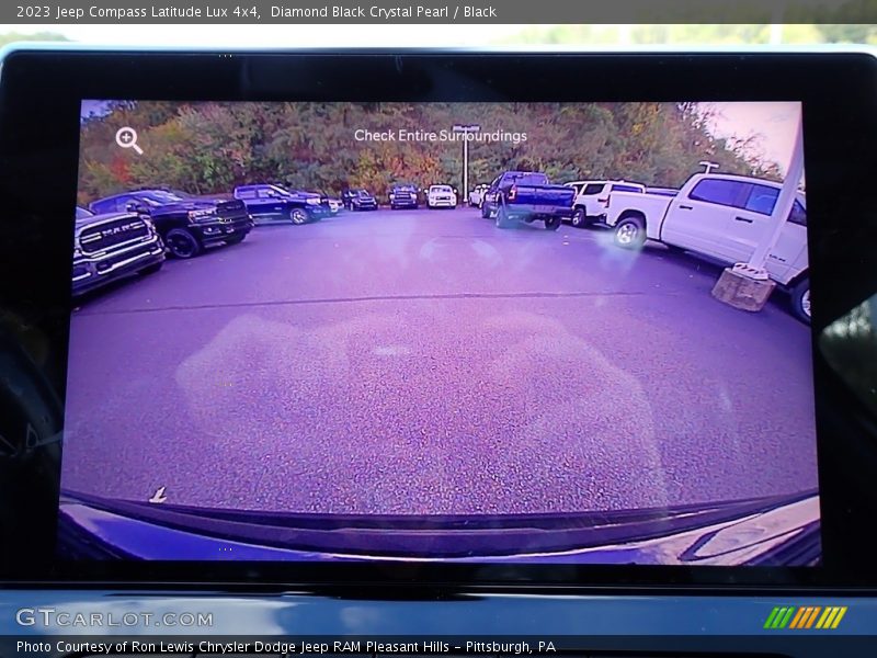 Diamond Black Crystal Pearl / Black 2023 Jeep Compass Latitude Lux 4x4