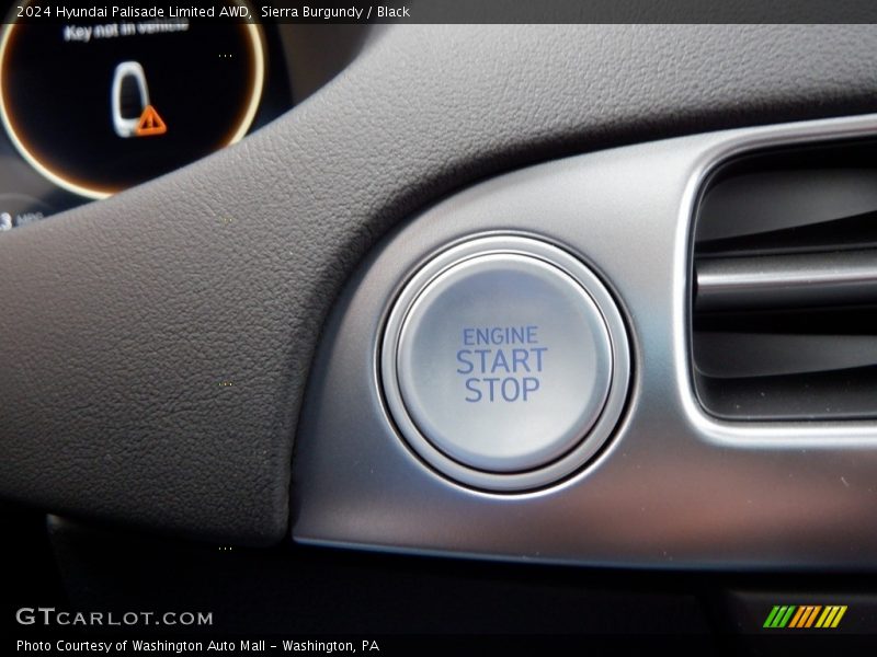 Sierra Burgundy / Black 2024 Hyundai Palisade Limited AWD