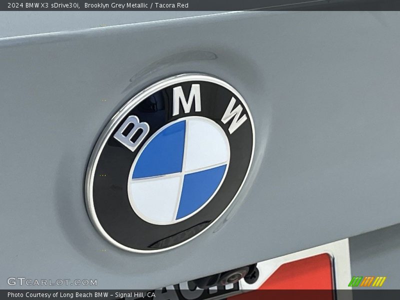 Brooklyn Grey Metallic / Tacora Red 2024 BMW X3 sDrive30i