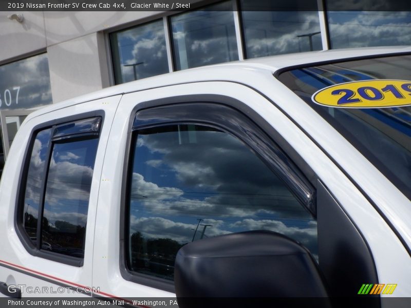 Glacier White / Steel 2019 Nissan Frontier SV Crew Cab 4x4