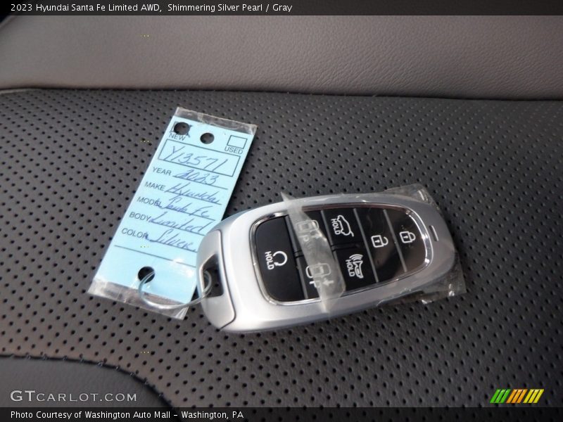 Keys of 2023 Santa Fe Limited AWD