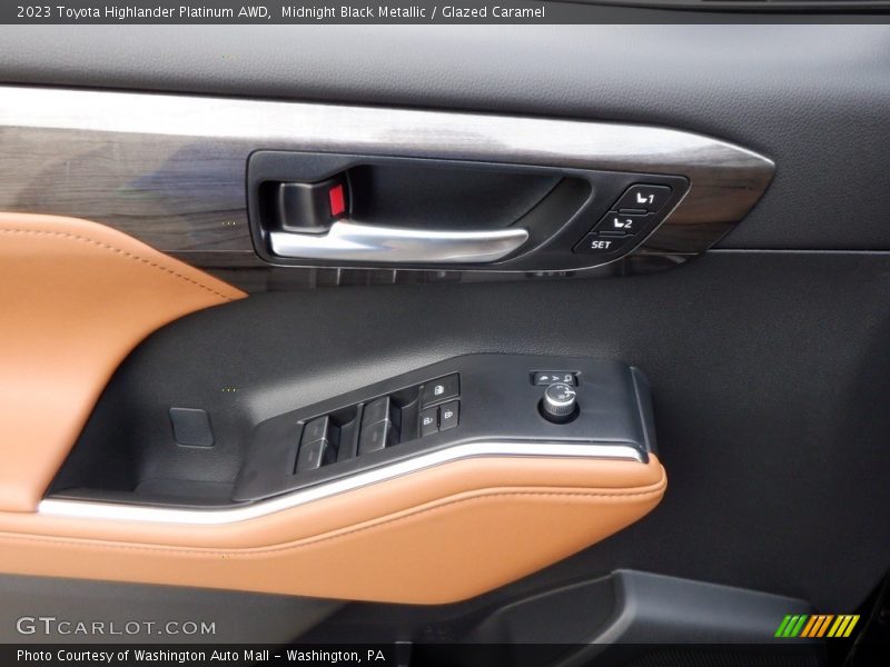 Door Panel of 2023 Highlander Platinum AWD