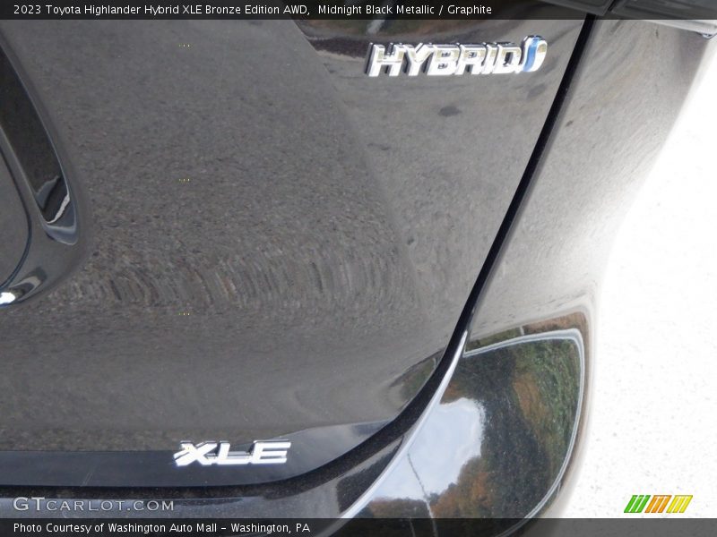  2023 Highlander Hybrid XLE Bronze Edition AWD Logo