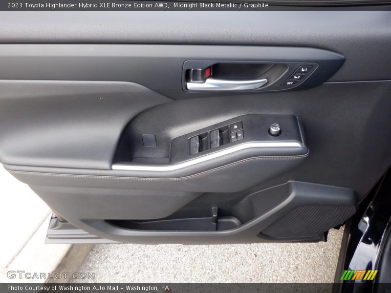 Door Panel of 2023 Highlander Hybrid XLE Bronze Edition AWD
