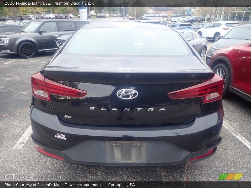 Phantom Black / Black 2020 Hyundai Elantra SE