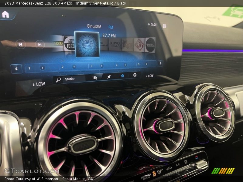 Controls of 2023 EQB 300 4Matic