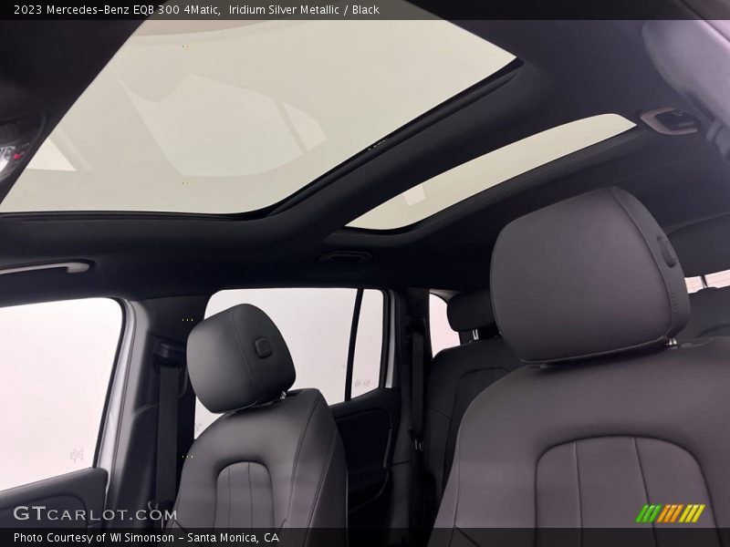 Sunroof of 2023 EQB 300 4Matic