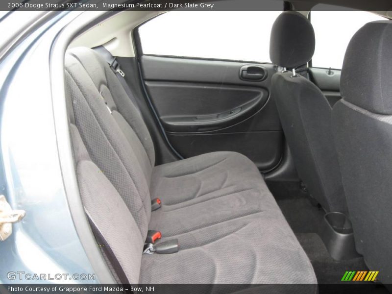 Magnesium Pearlcoat / Dark Slate Grey 2006 Dodge Stratus SXT Sedan