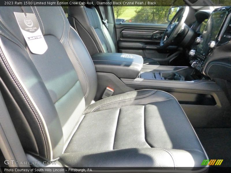 Diamond Black Crystal Pearl / Black 2023 Ram 1500 Limited Night Edition Crew Cab 4x4