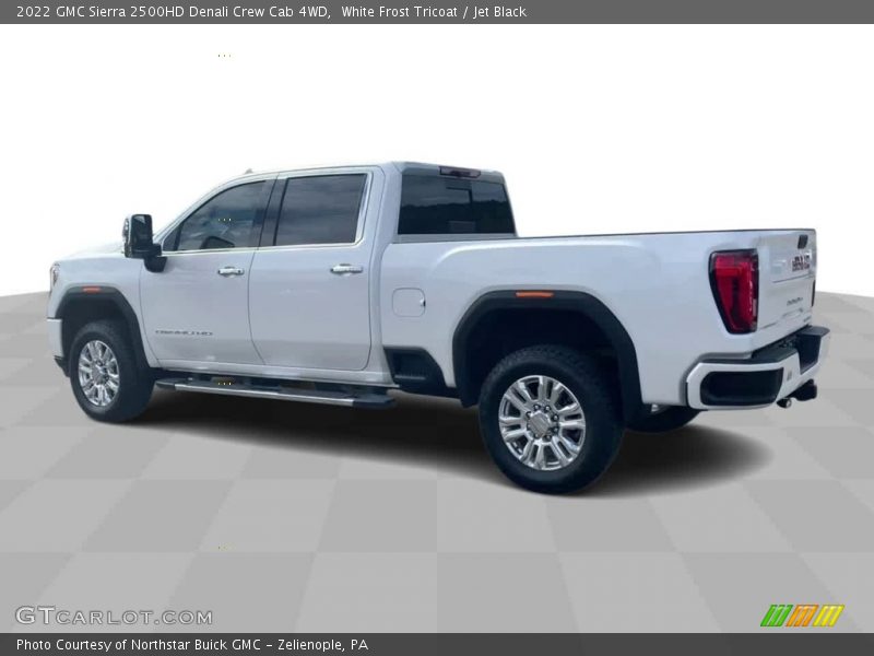 White Frost Tricoat / Jet Black 2022 GMC Sierra 2500HD Denali Crew Cab 4WD
