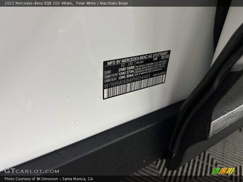 Polar White / Macchiato Beige 2023 Mercedes-Benz EQB 300 4Matic