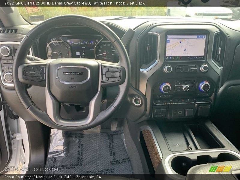 White Frost Tricoat / Jet Black 2022 GMC Sierra 2500HD Denali Crew Cab 4WD