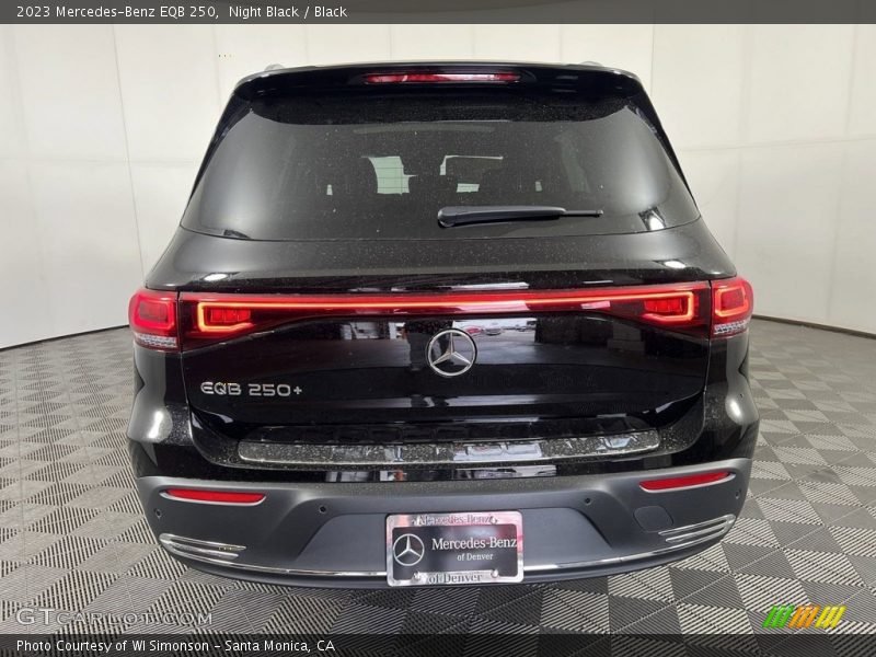 Night Black / Black 2023 Mercedes-Benz EQB 250