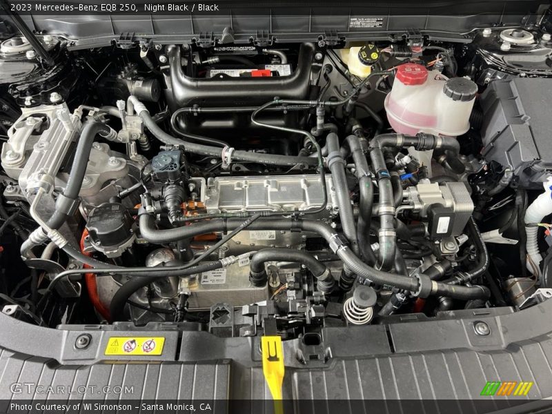 Night Black / Black 2023 Mercedes-Benz EQB 250