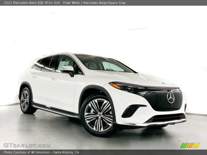 Front 3/4 View of 2023 EQS 450+ SUV