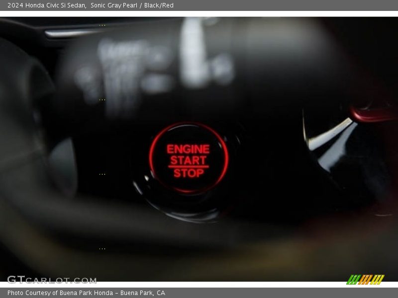 Sonic Gray Pearl / Black/Red 2024 Honda Civic Si Sedan