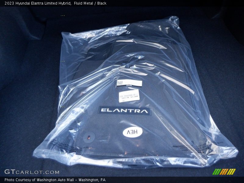 Fluid Metal / Black 2023 Hyundai Elantra Limited Hybrid