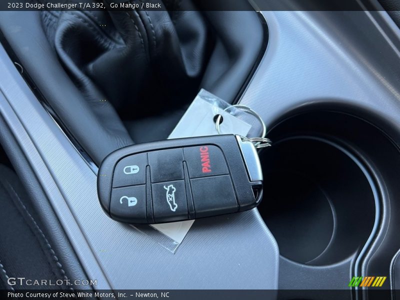 Keys of 2023 Challenger T/A 392