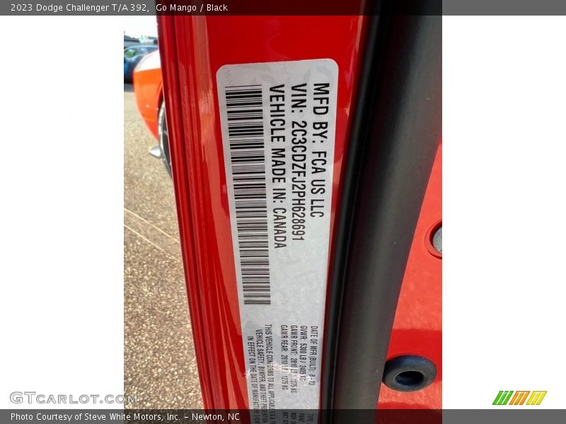 Go Mango / Black 2023 Dodge Challenger T/A 392
