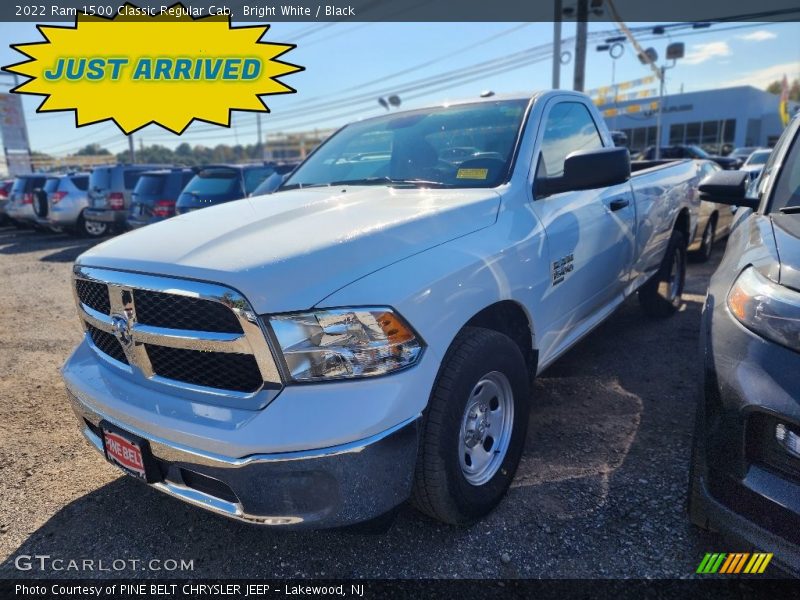 Bright White / Black 2022 Ram 1500 Classic Regular Cab