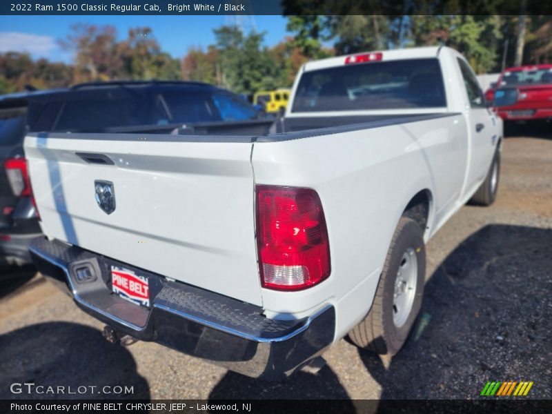 Bright White / Black 2022 Ram 1500 Classic Regular Cab